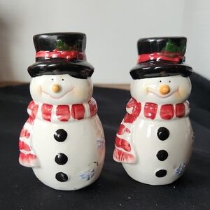 Festive Snowman Salt and Pepper Shakers
